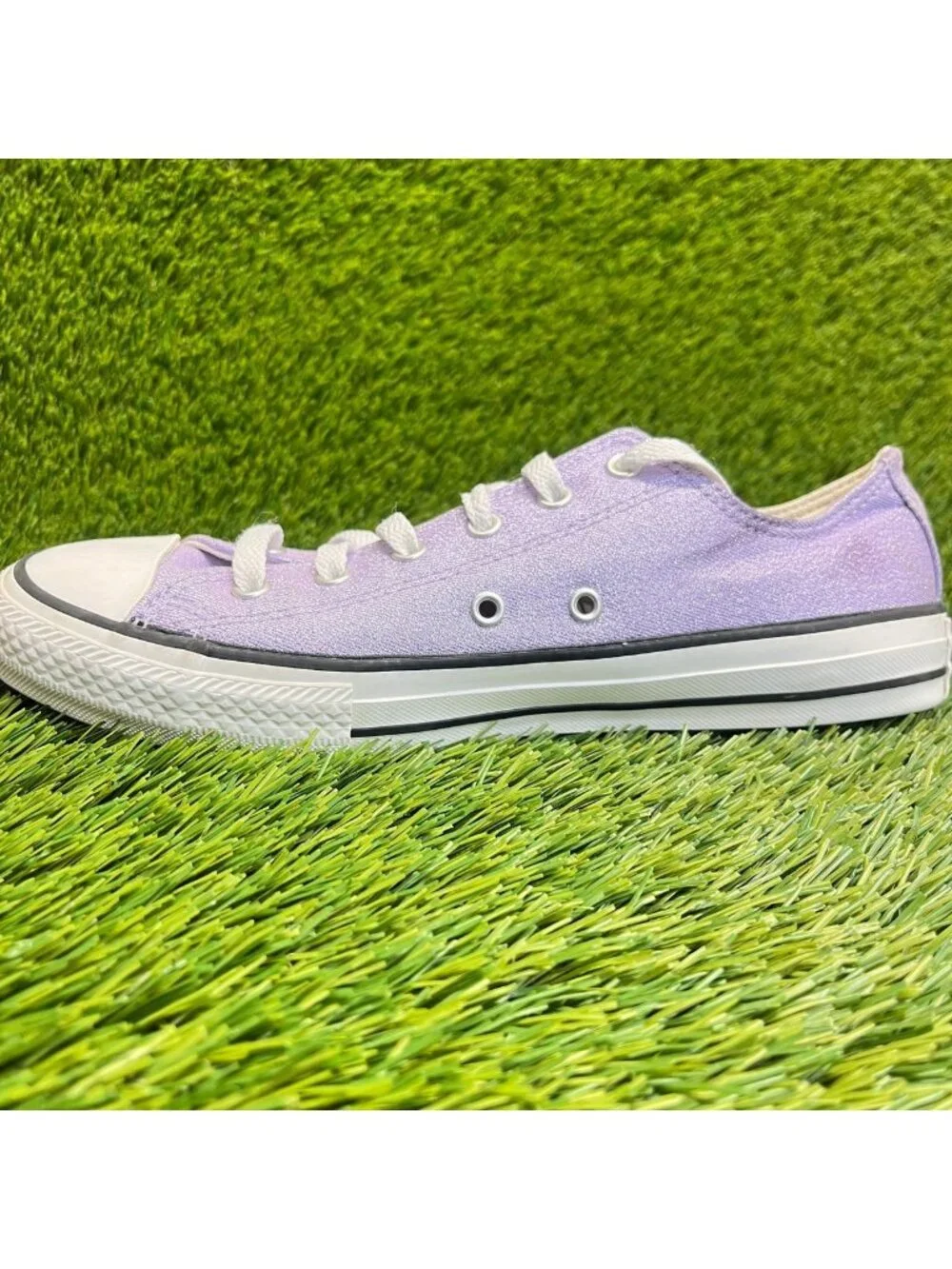 Converse Chuck Taylor All Star Low Girls Size 6Y Purple Athletic Shoes Sneakers